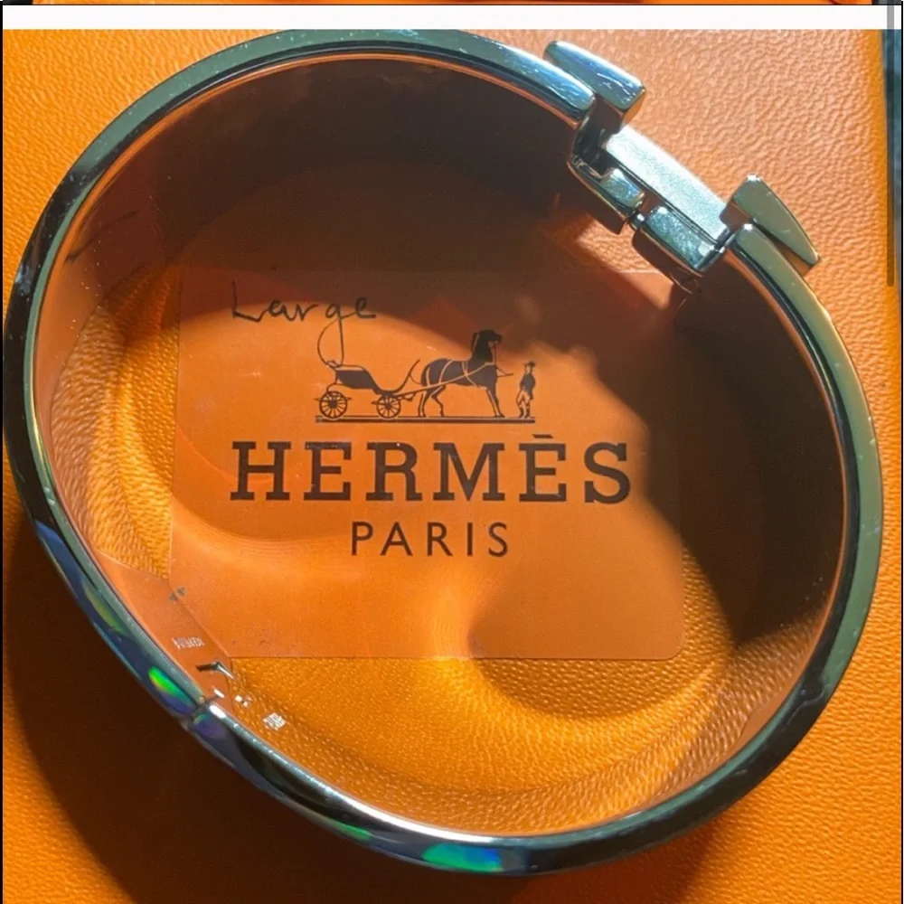 Hermes Red Enamel Clic H Bracelet - Picture 3 of 10